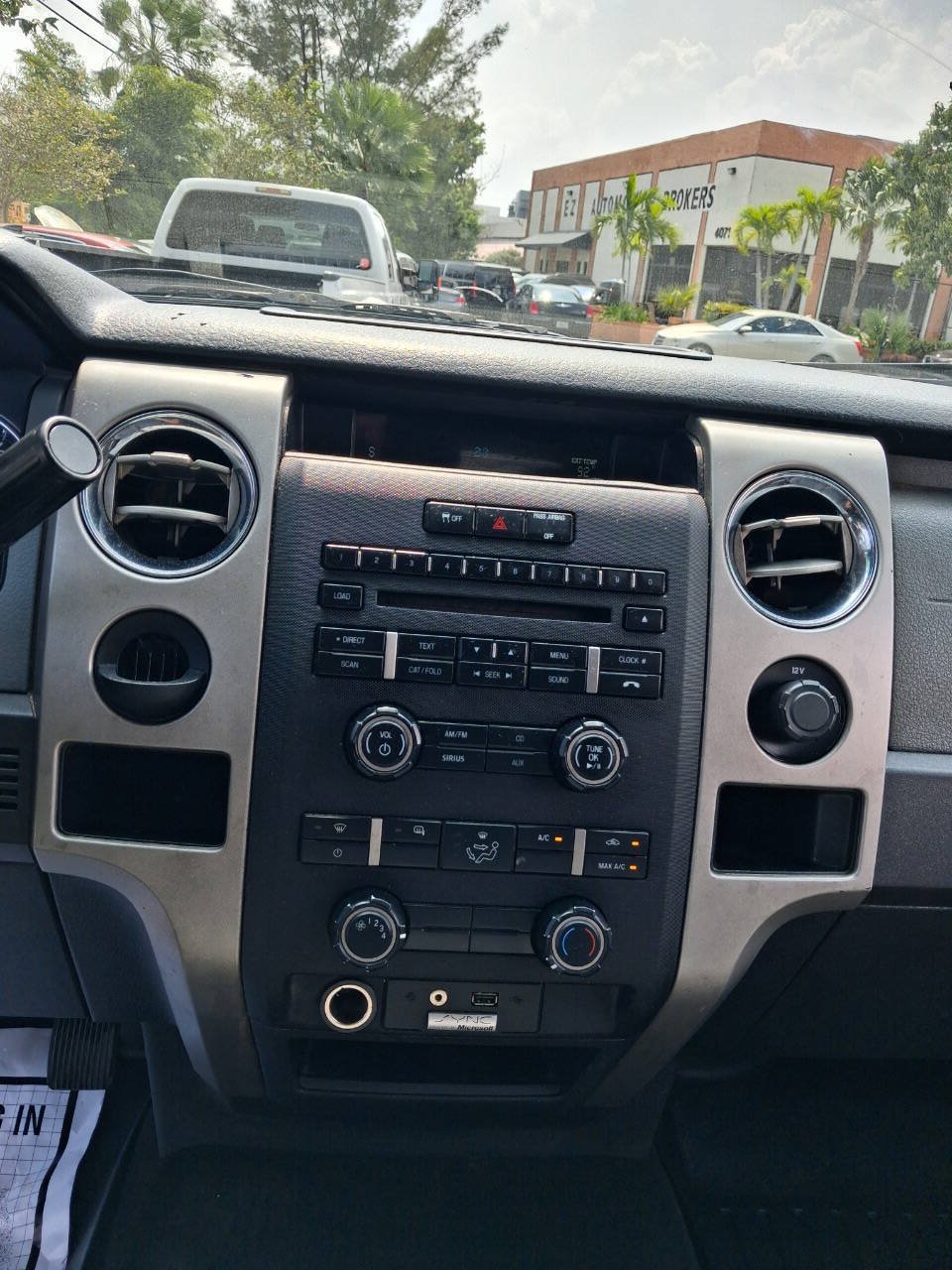 Used 2012 Ford F150 XLT w/ XLT Chrome Pkg RWD image 15