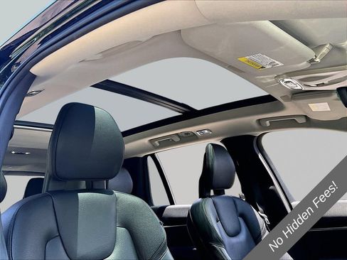 Used 2017 Volvo XC90 T6 Momentum w/ Vision Package AWD/4WD image 20