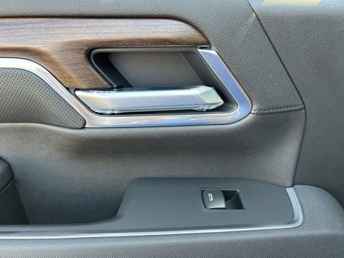 New 2025 Chevrolet Silverado 2500 High Country w/ High Country Premium Package AWD/4WD image 48