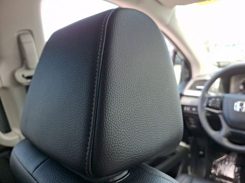 Used 2025 Honda Odyssey EX-L image 9