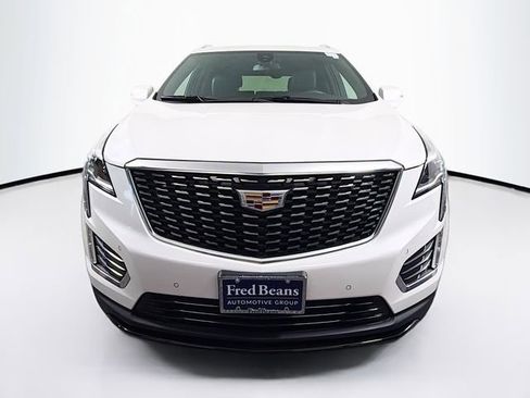 Used 2022 Cadillac XT5 Luxury AWD/4WD image 2
