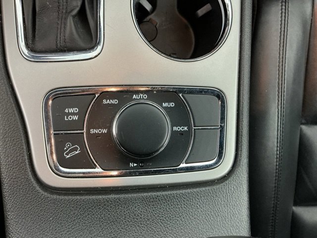 Used 2019 Jeep Grand Cherokee Limited AWD/4WD image 33