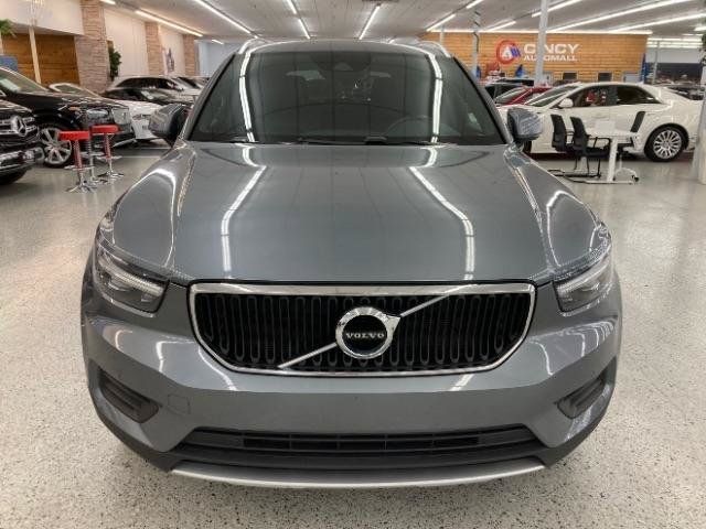 Used 2019 Volvo XC40 T5 Momentum AWD/4WD image 2