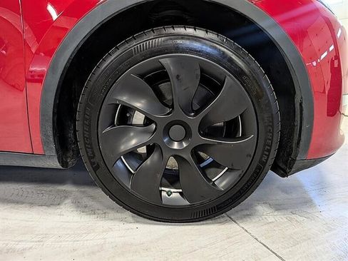 Used 2021 Tesla Model Y Long Range AWD/4WD image 12