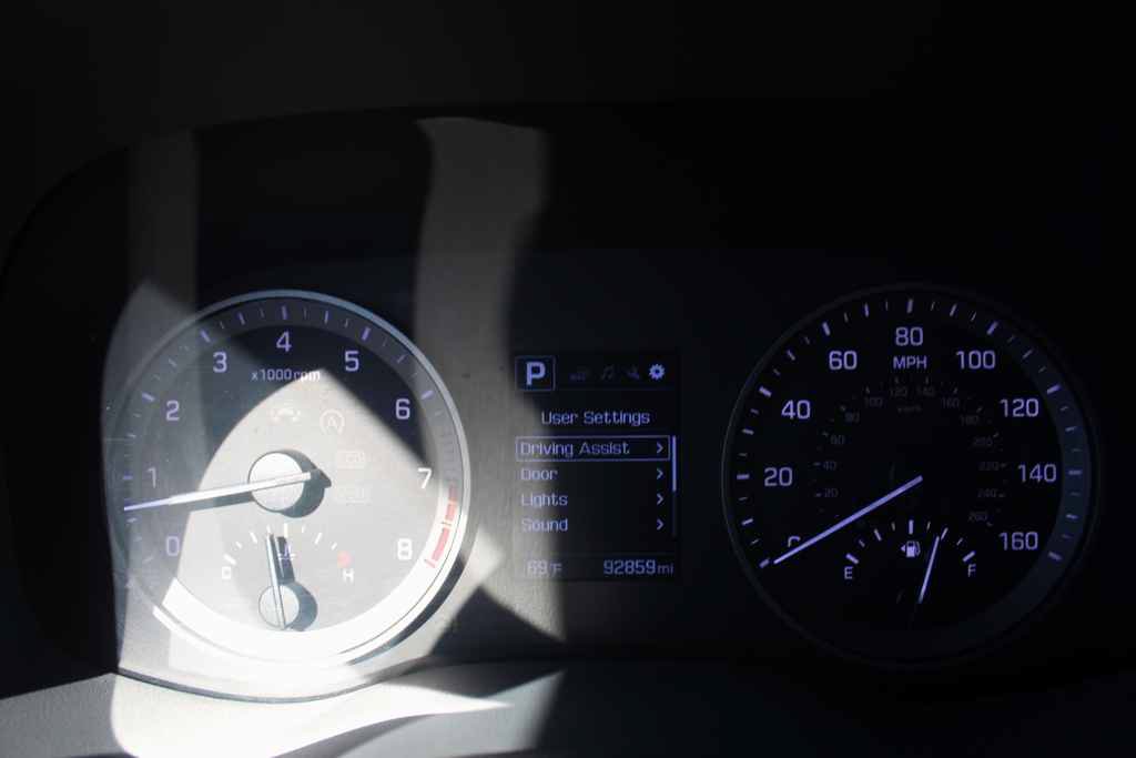 Used 2017 Hyundai Tucson Sport AWD/4WD image 14