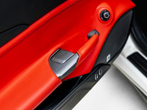 Used 2017 Ferrari 488 Spider RWD image 40