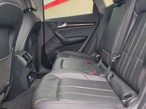 Used 2018 Audi Q5 2.0T Premium AWD/4WD image 10