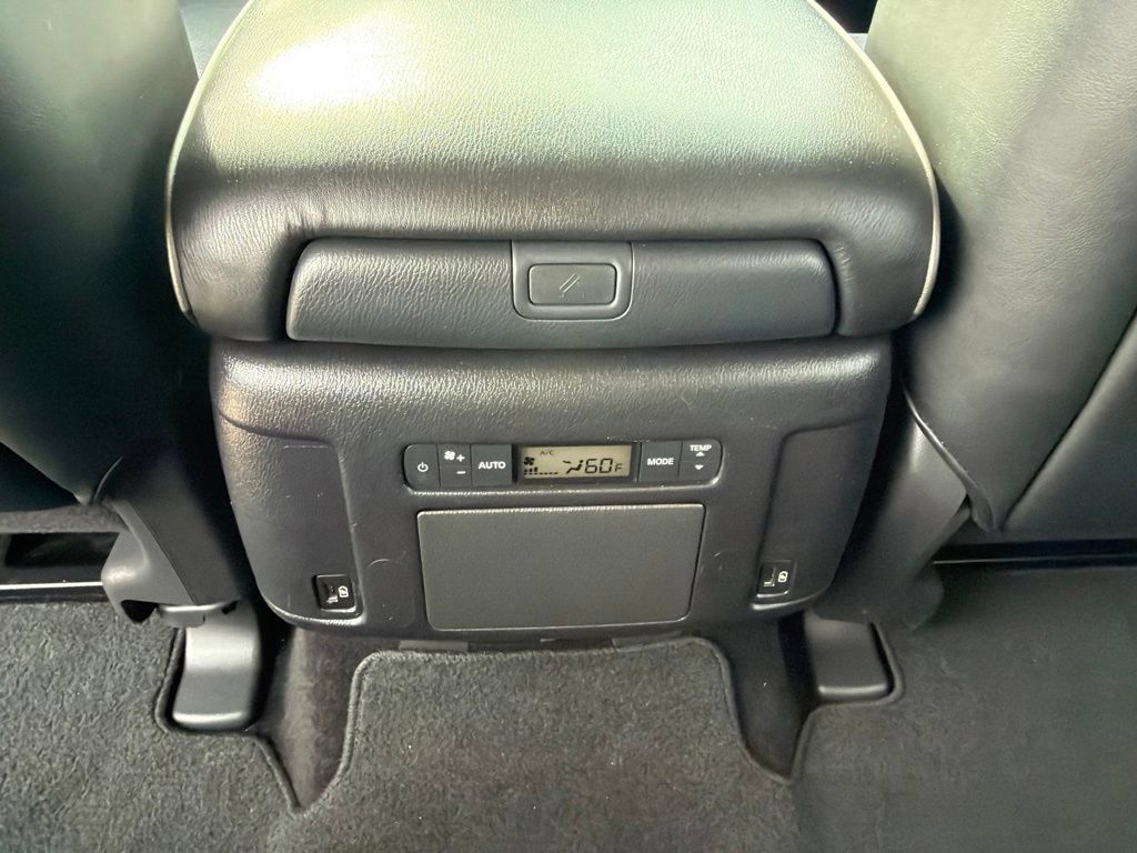 Used 2024 INFINITI QX80 Luxe RWD image 18
