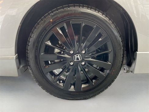 Used 2019 Honda Fit Sport image 28