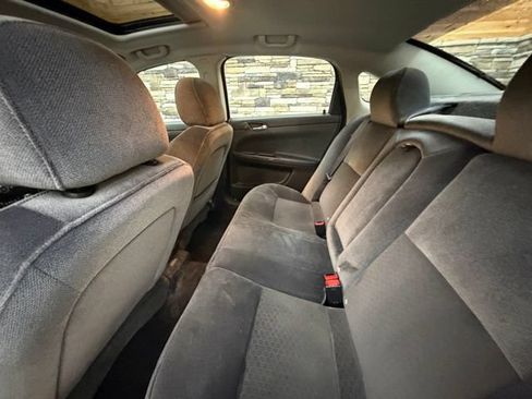 Used 2014 Chevrolet Impala LT w/ LT Sunroof Package FWD image 26