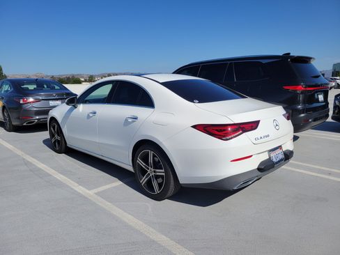 Used 2021 Mercedes-Benz CLA 250 image 3