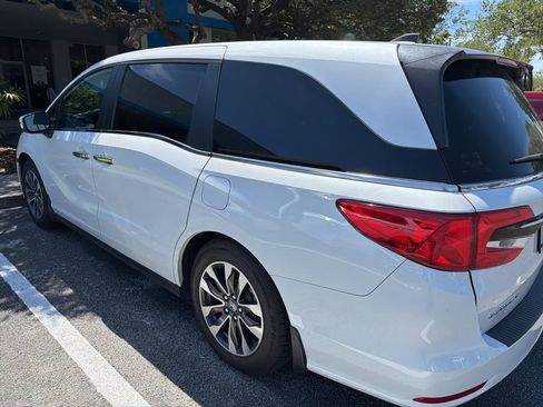 Used 2021 Honda Odyssey EX-L image 5