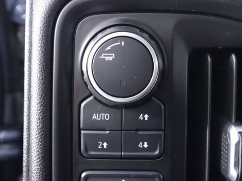 Used 2020 Chevrolet Silverado 1500 Custom Trail Boss image 11