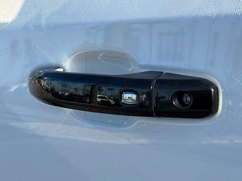 Used 2020 Chevrolet Silverado 1500 LT w/ All-Star Edition image 11