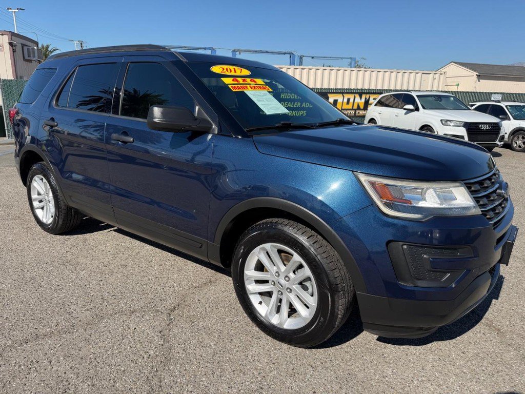 Used 2017 Ford Explorer 4WD image 3