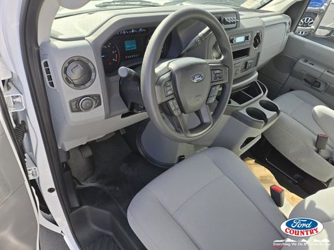 New 2025 Ford E-350 and Econoline 350 Super Duty w/ Power Equipment Group image 7