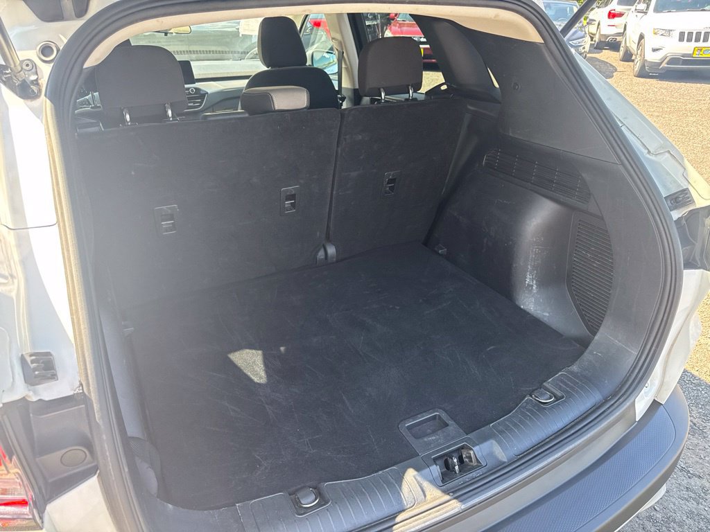 Used 2022 Ford Escape SE FWD image 42