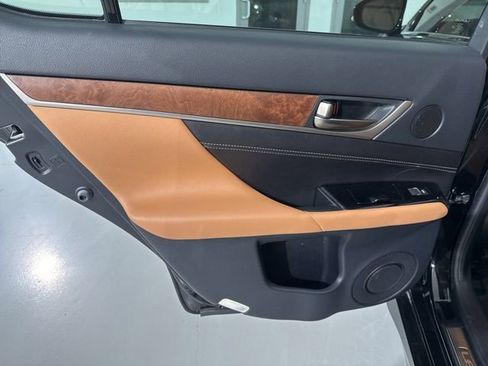 Used 2018 Lexus GS 350 RWD image 17