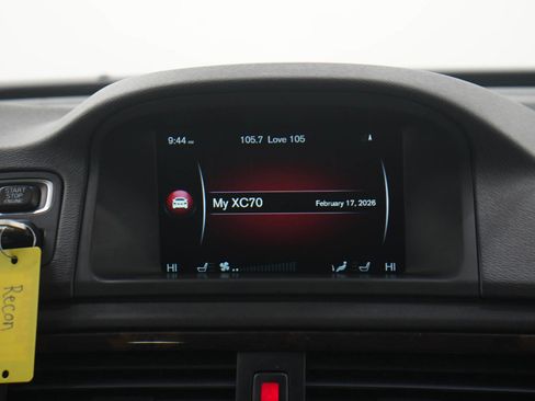 Used 2016 Volvo XC70 T5 Premier w/ Protection Package image 16