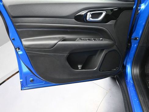 New 2026 Jeep Compass Latitude image 41