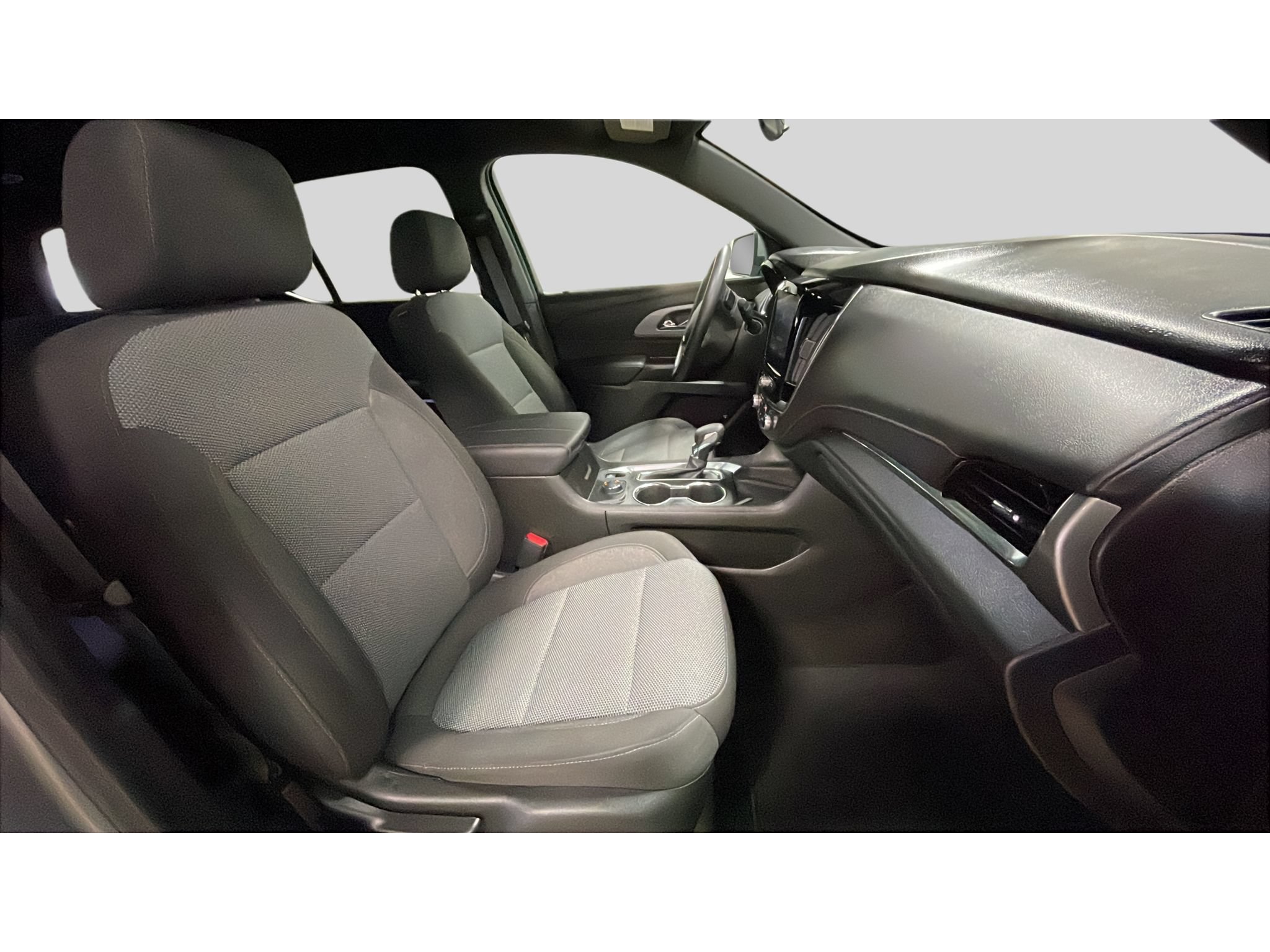 Used 2023 Chevrolet Traverse LT AWD/4WD image 17