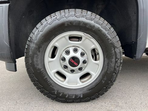 Used 2024 GMC Sierra 2500 Pro AWD/4WD image 24