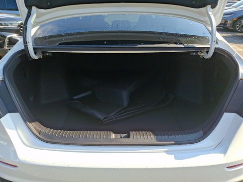 Used 2024 Honda Accord Sport image 28