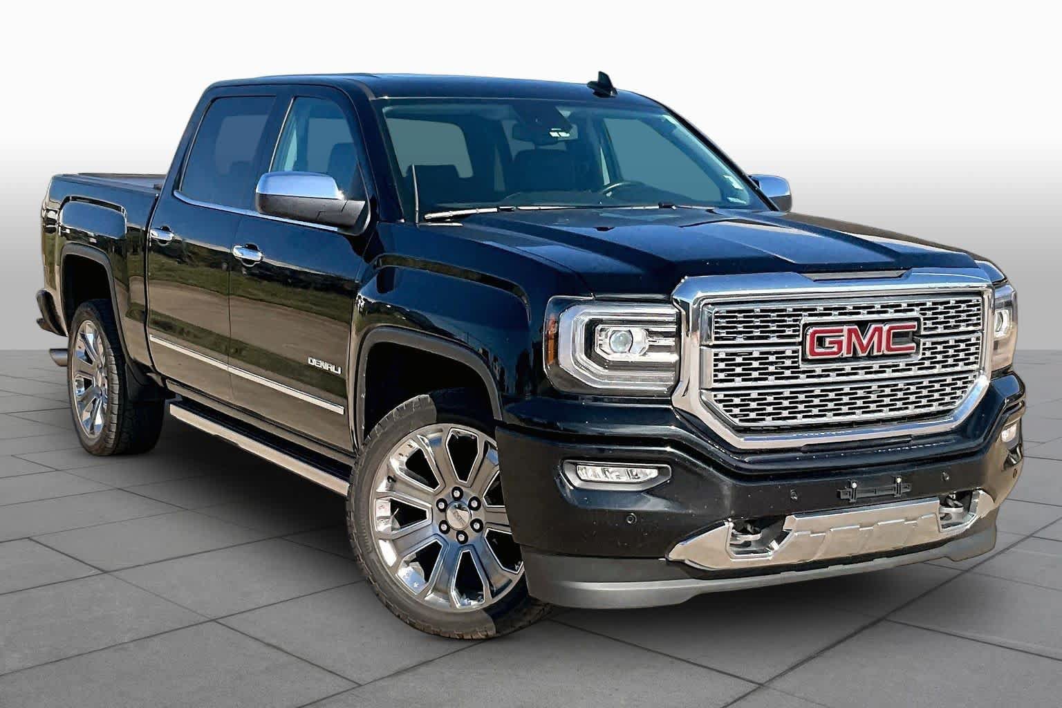 Used 2018 GMC Sierra 1500 Denali w/ Denali Ultimate Package AWD/4WD image 2