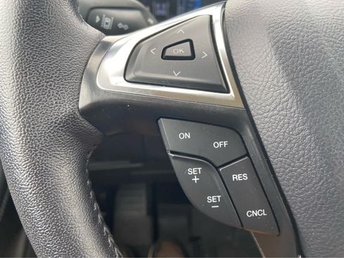 Used 2024 Ford Edge SEL w/ Convenience Package AWD/4WD image 16