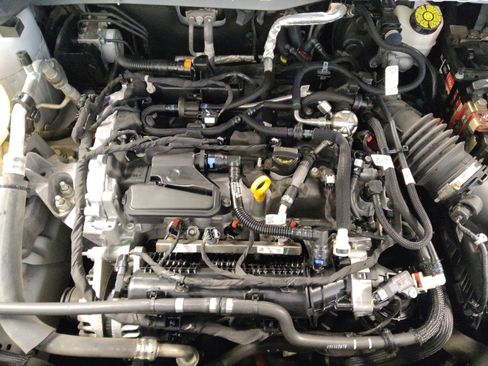 Used 2021 Ford Escape SE image 30