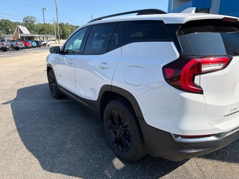 Used 2024 GMC Terrain AT4 w/ Tech Package AWD/4WD image 3