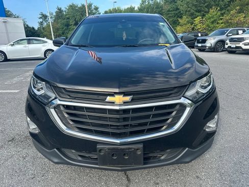 Used 2021 Chevrolet Equinox LT FWD image 2