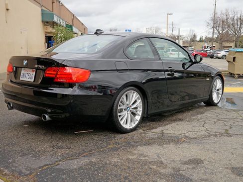 Used 2011 BMW 335i Coupe image 5