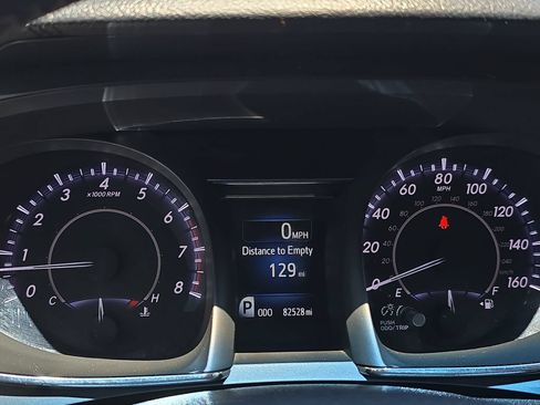Used 2016 Toyota Avalon Limited FWD image 21