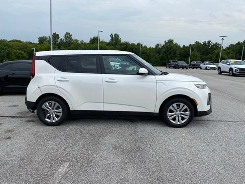Used 2020 Kia Soul LX FWD image 8