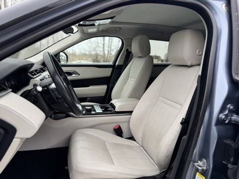 Used 2020 Land Rover Range Rover Velar S image 12