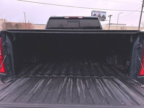 Used 2022 Chevrolet Silverado 1500 LTZ w/ LTZ Convenience Package II image 26