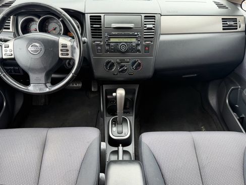 Used 2008 Nissan Versa Sedan w/ Convenience Pkg FWD image 9