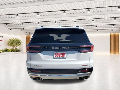 New 2026 GMC Acadia Denali w/ Super Cruise Package FWD image 9