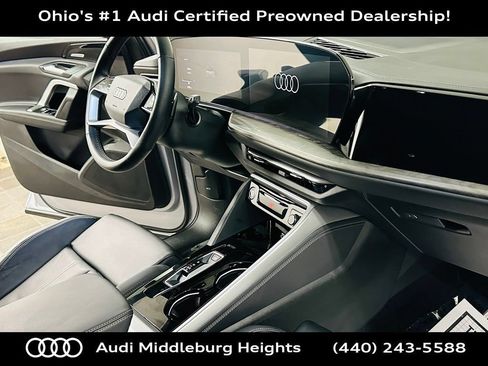 Certified 2025 Audi Q5 Premium AWD/4WD image 10