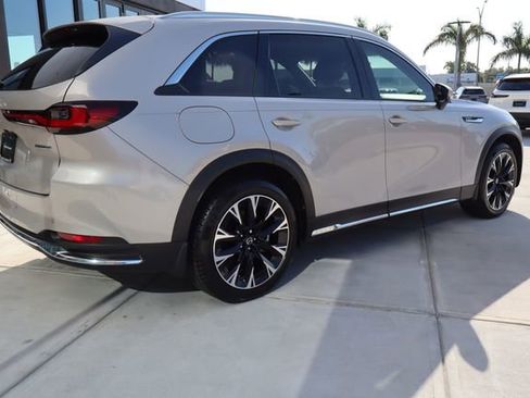 Used 2024 MAZDA CX-90 Plug-In Hybrid w/ Premium Pkg AWD/4WD image 3
