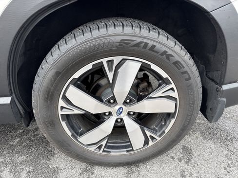 Used 2021 Subaru Forester Touring AWD/4WD image 9