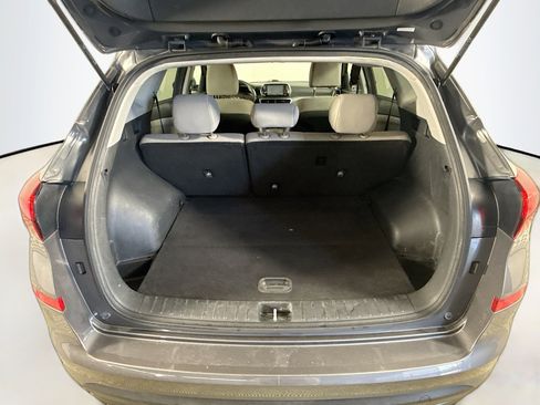 Used 2020 Hyundai Tucson SE image 34