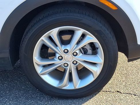 Used 2023 Buick Encore GX Preferred FWD image 29