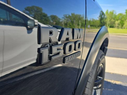 Used 2024 RAM 1500 Classic Warlock AWD/4WD image 6