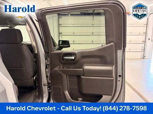 Used 2021 Chevrolet Silverado 1500 LT w/ Z71 Off-Road Package AWD/4WD image 8