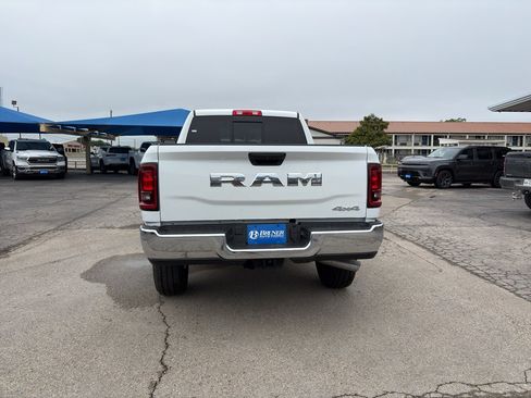 New 2026 RAM 2500 Tradesman AWD/4WD image 6