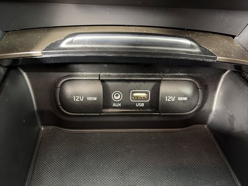 Used 2017 Kia Optima EX FWD image 24
