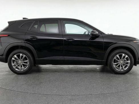 Used 2025 Chevrolet Equinox LT image 11