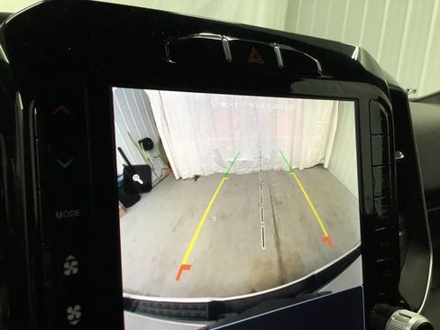 Used 2023 RAM 1500 Big Horn AWD/4WD image 11